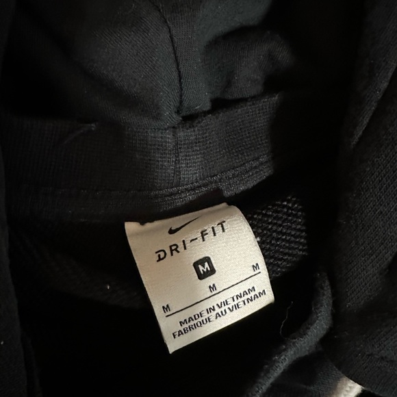 Y2K Nike Fly pullover hoodie with embroidered swoosh - Picture 4 of 6